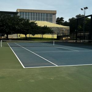 PISTA  DE TENNIS